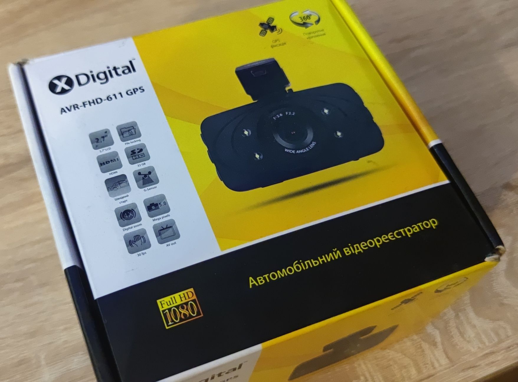 Відеореєстратор X-Digital AVR-FHD-611 GPS + картка на 32 Гб