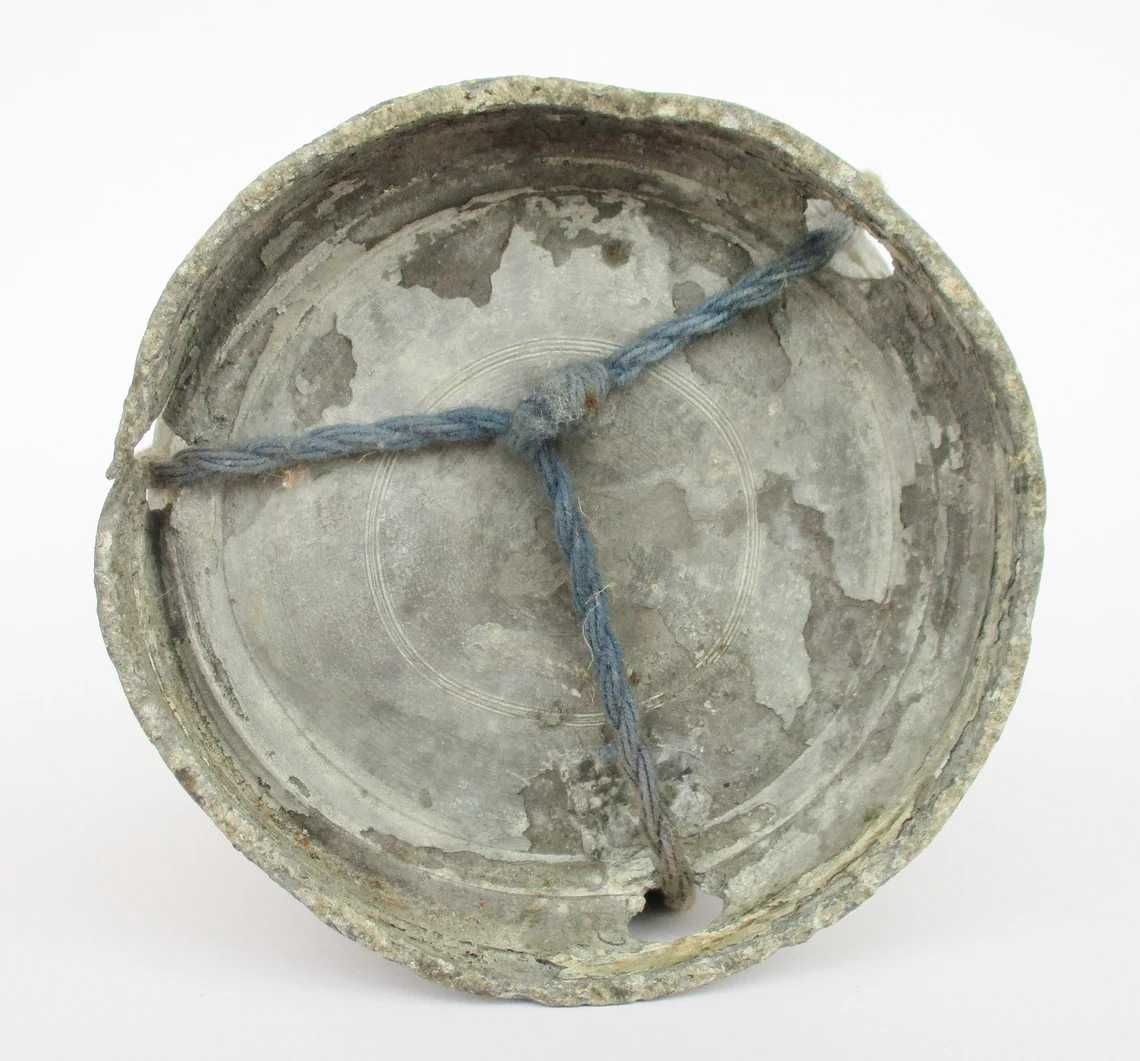 Antiga caixa para âmbulas dos Santos Óleos séc. XVII/XVIII