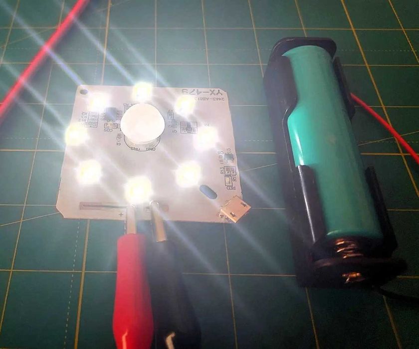 Плата для світлодіодного  міні-світильника з датчиком руху