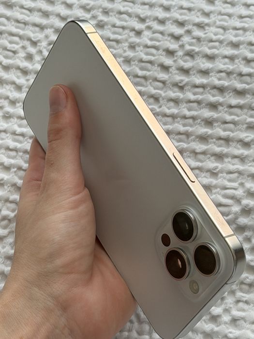 iPhone 15 Pro Max, 256 GB, neverlock