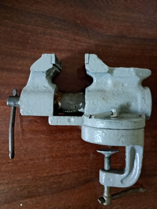 Тиски , СССР , поворотные   .