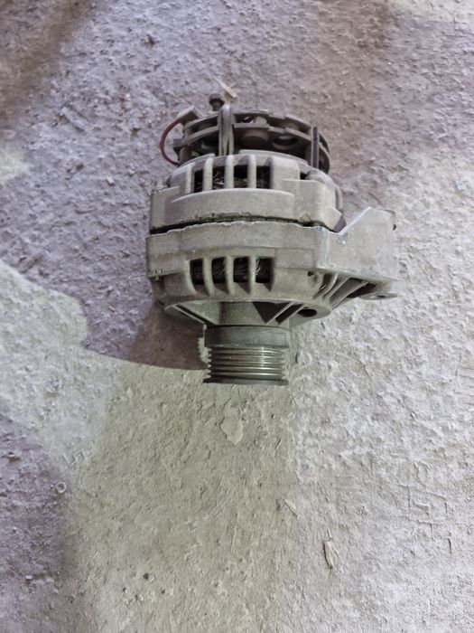 Гениратор, стартер, вентилятор, бардачек ваз, мотор 2110,2111, 2112