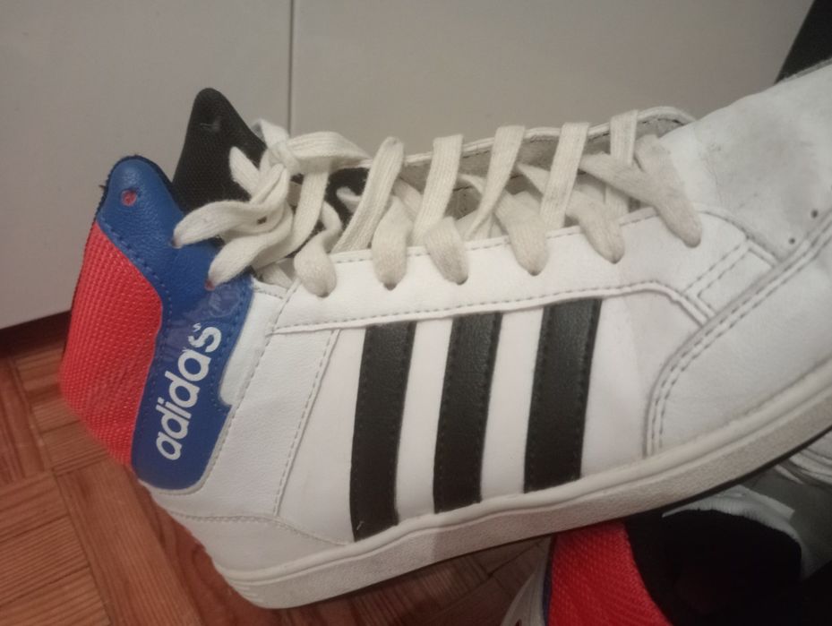 Sapatilhas da adidas