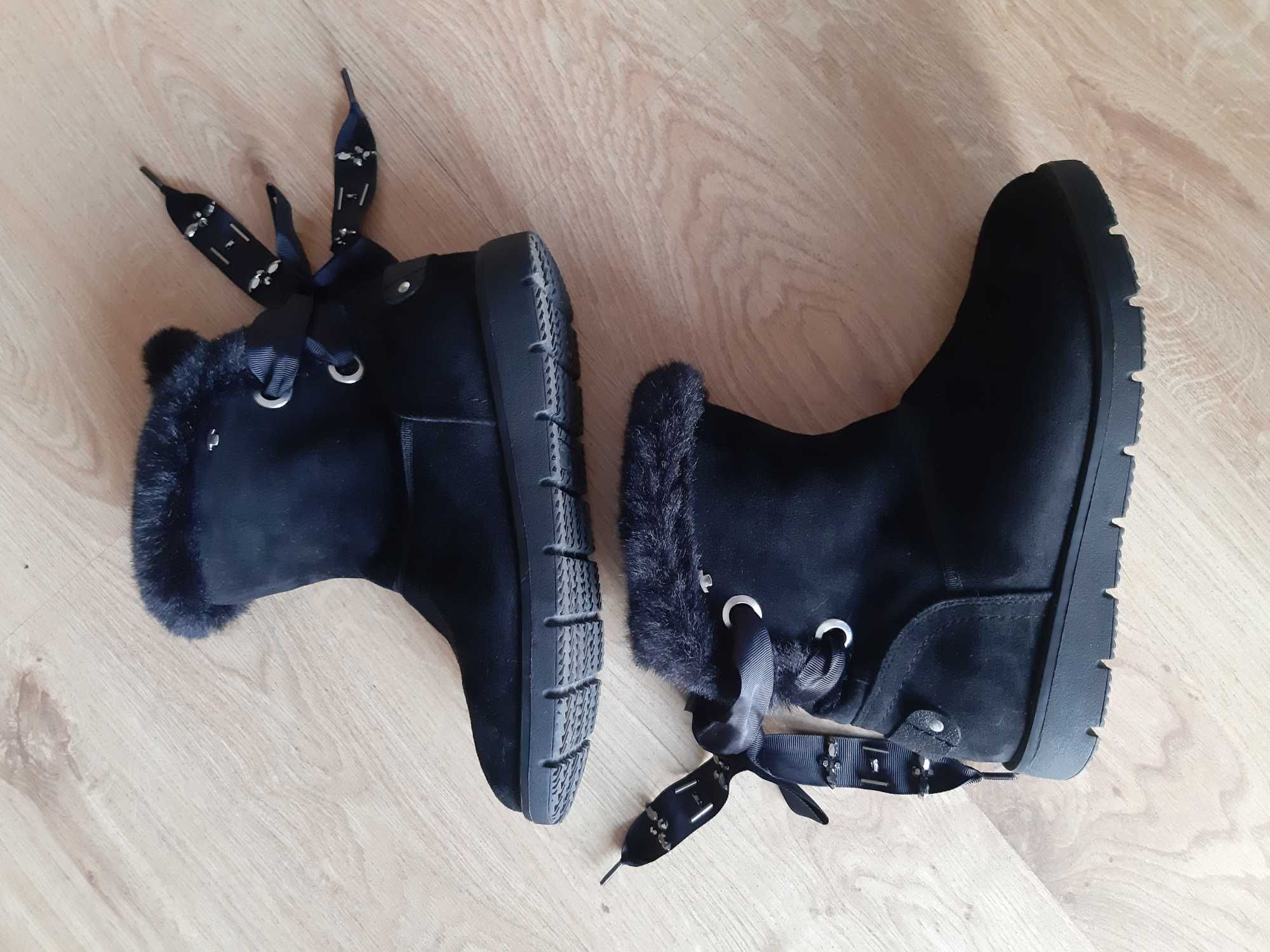 buty na jesień zimę z czarnym futerkiem