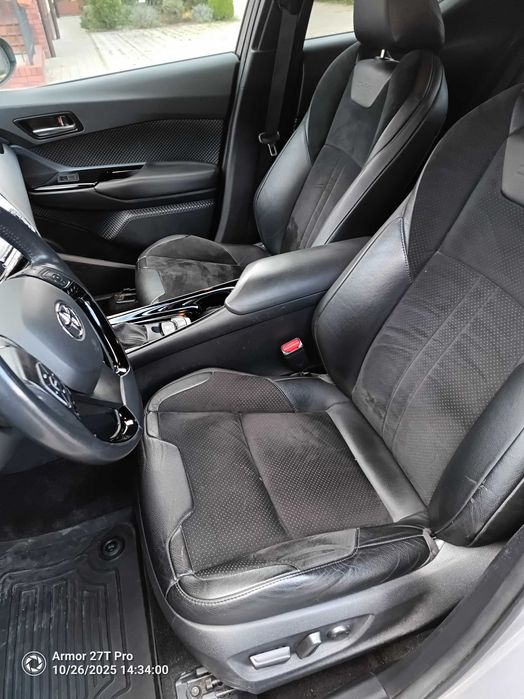 Toyota C-HR  hybryda 2.0 184km Selection  Gwarancja