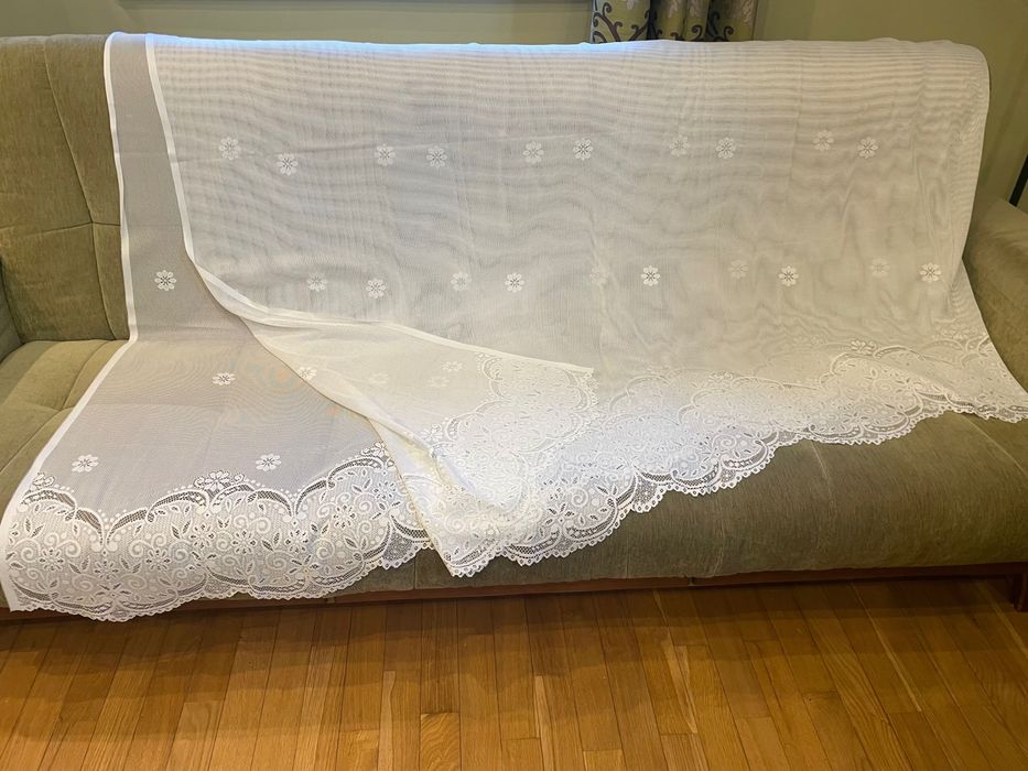 Firana do dużego okna