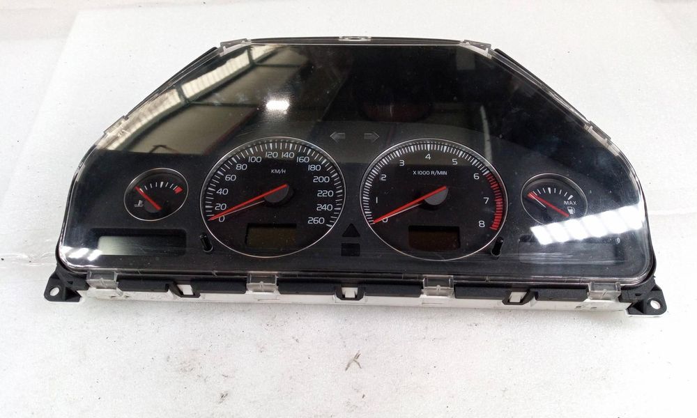 QUADRANTE VOLVO S60 BERLINA