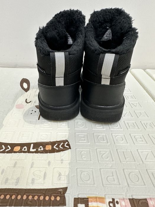 Зимові чоботи H&M.  Розмір 26