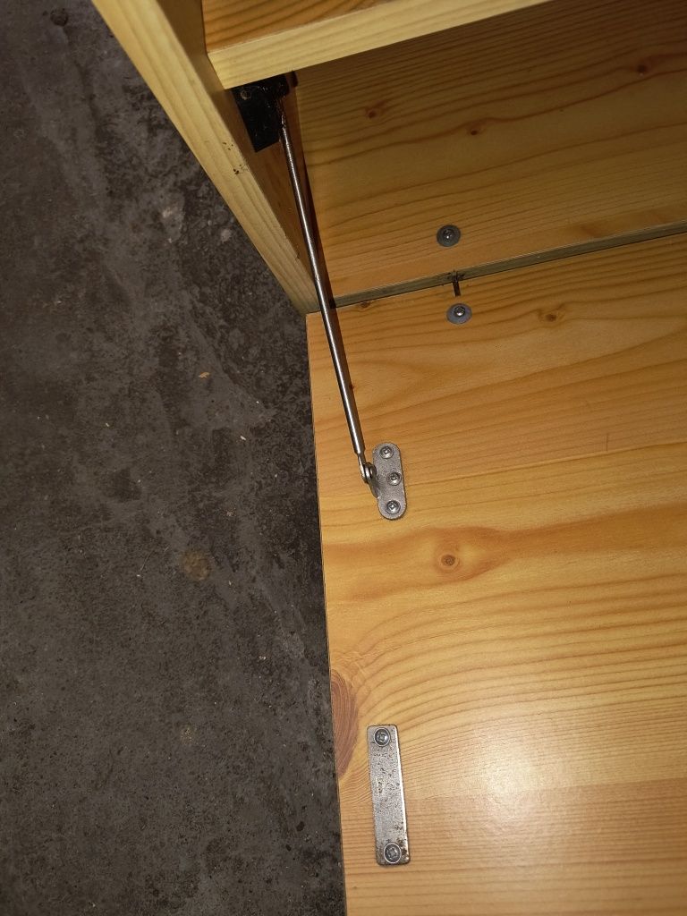 Szafka/komoda na buty drewnopodobna