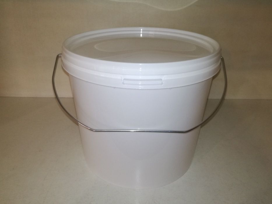 Wiadro plastikowe 5L z pokrywką rączka metalowa