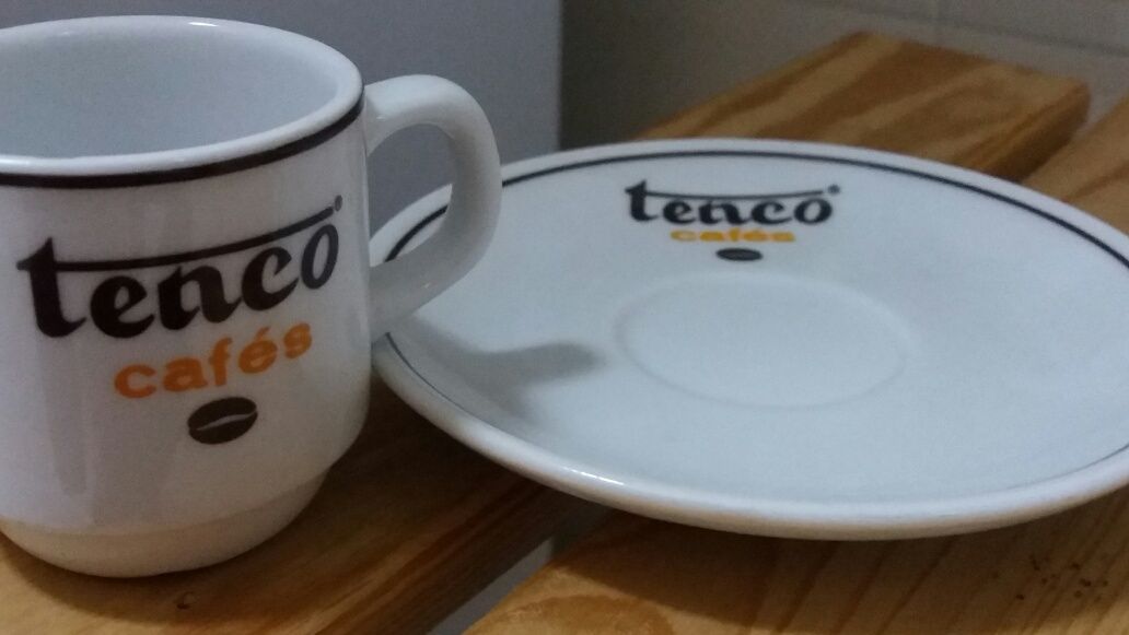 Chávenas de café Tenco e Palmeira - em excelente estado (2 pares cada)