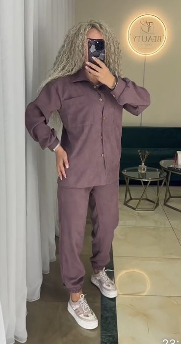 Спортивный костюм  новый