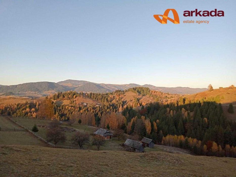 Продаю мальовничу ділянку з будиночком в горах