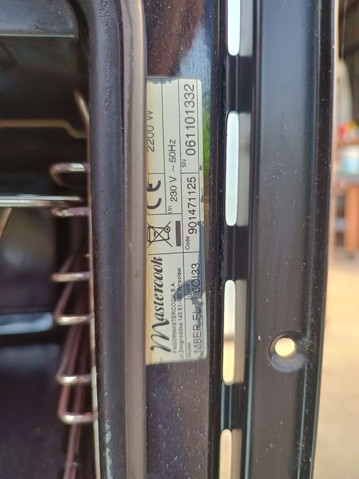 Piekarnik Mastercook +2 blachy