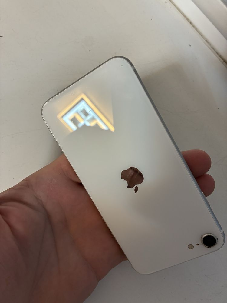 Iphone se 2020 neverlock ідеал