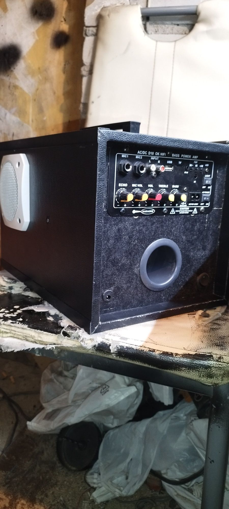 Subwoofer Philips przerobiony na przenośny bluetooth