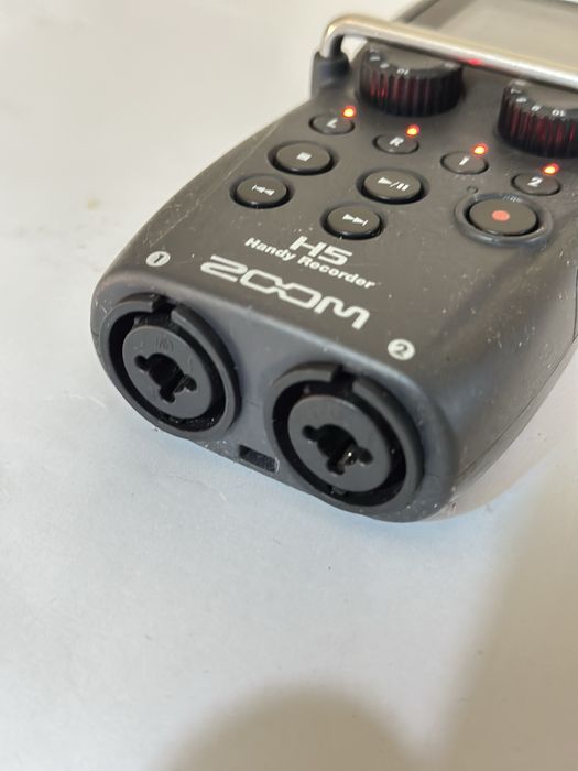 Gravador Portátil Zoom H5 com microfone sterio