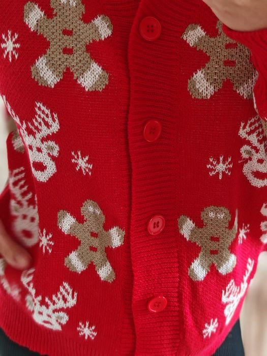 Sweterek świąteczny rozpinany w ciasteczka i snieżynki