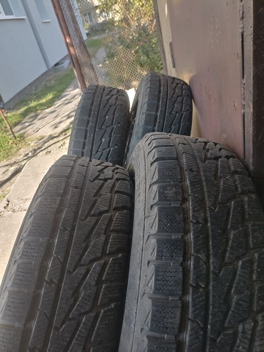 Шини зимові 195/65 R15