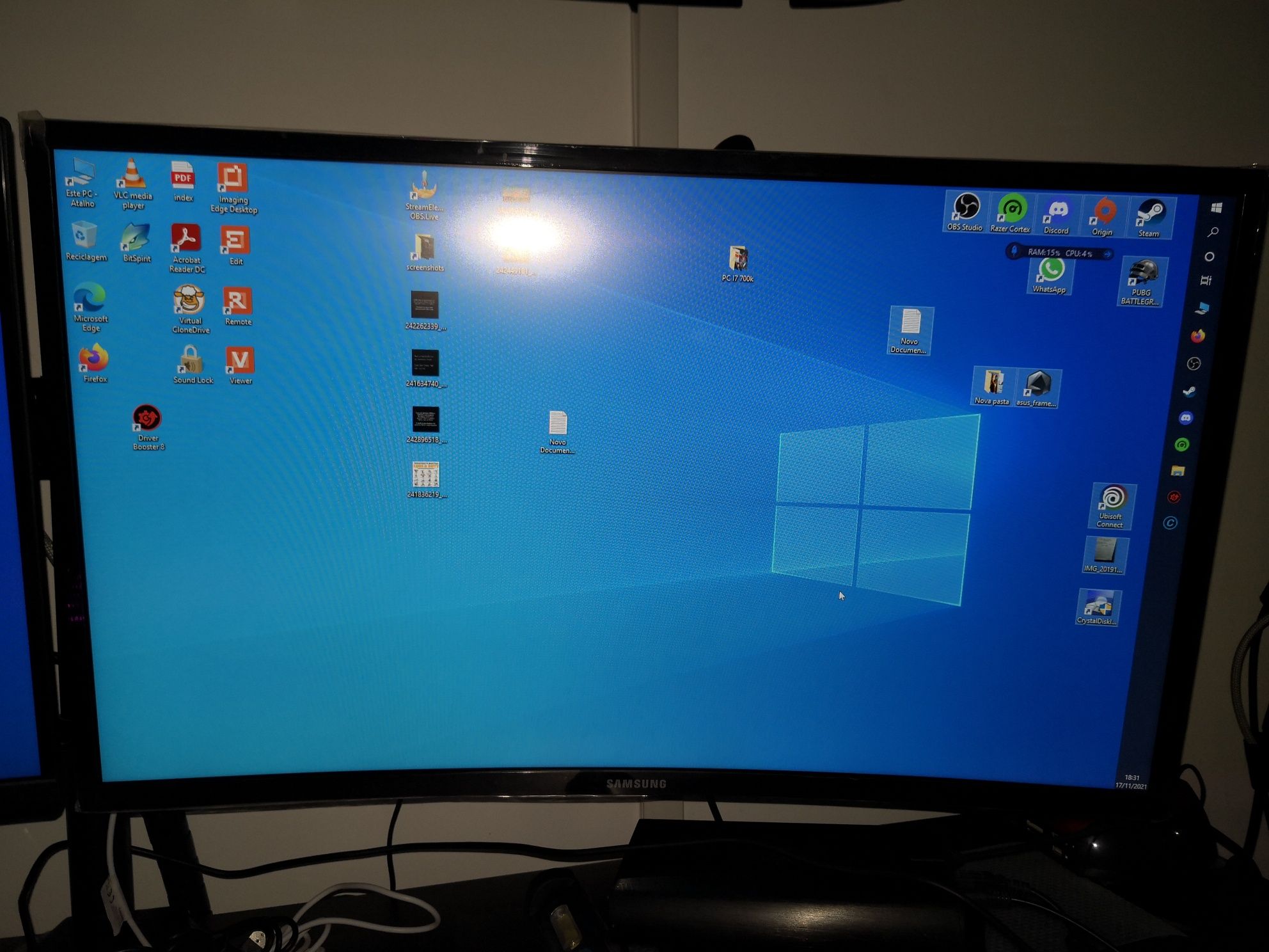 Monitor Curvo SAMSUNG LC27F396FHU 27'' - Full HD