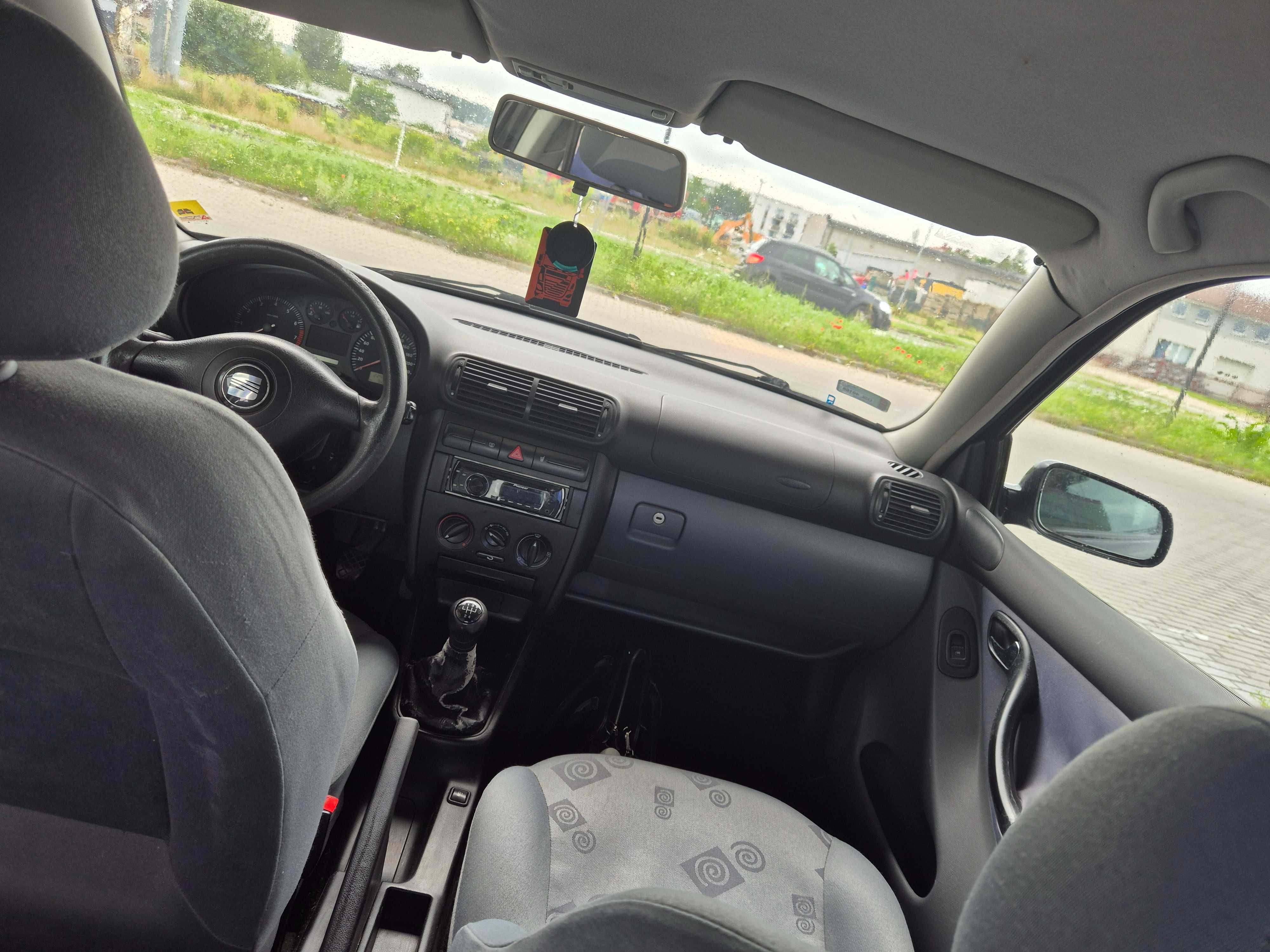 Seat Leon 1.6 Benzyna