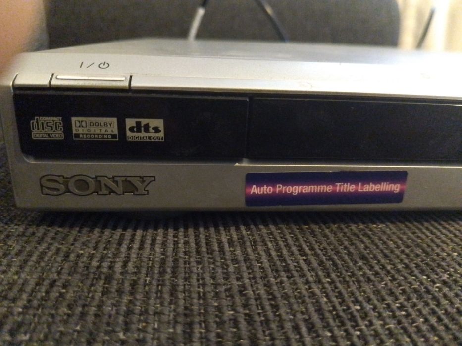 DVD Sony z nagrywarka rdr-gx220