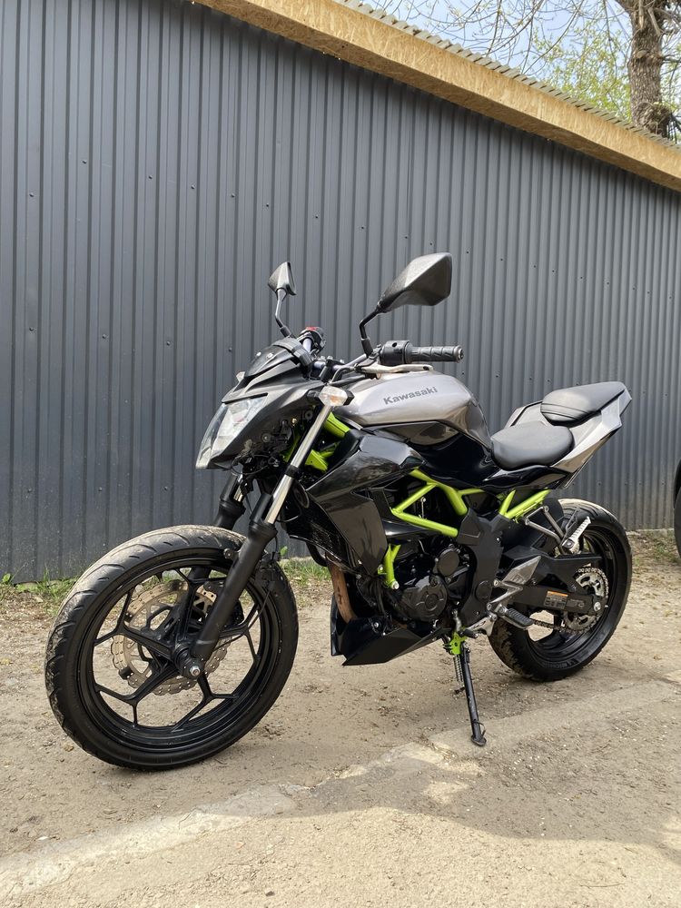 Kawasaki z250sl 2017