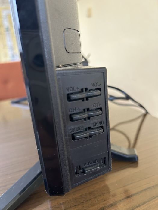 Telewizor 22” do kampera/przyczepy Manta dekoder gratis