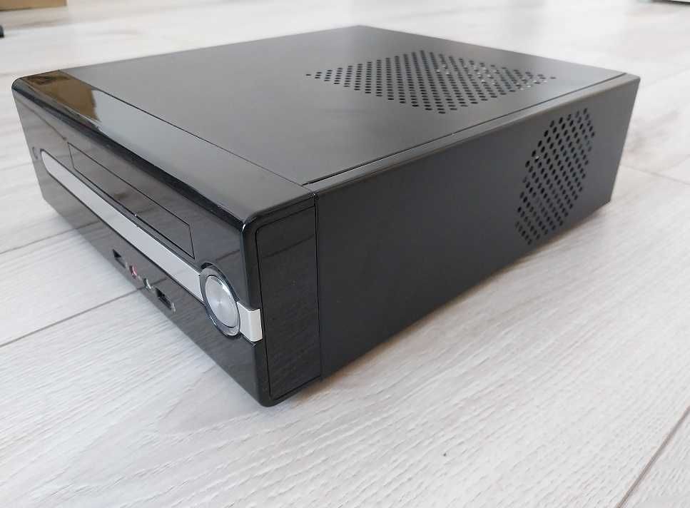 MSI AM1I Athlon 5350 Chieftec Flyer 200W MiniITX