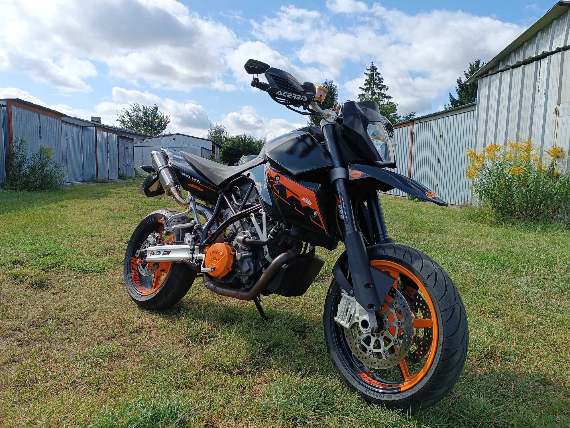 KTM 990 Supermoto 2008r.