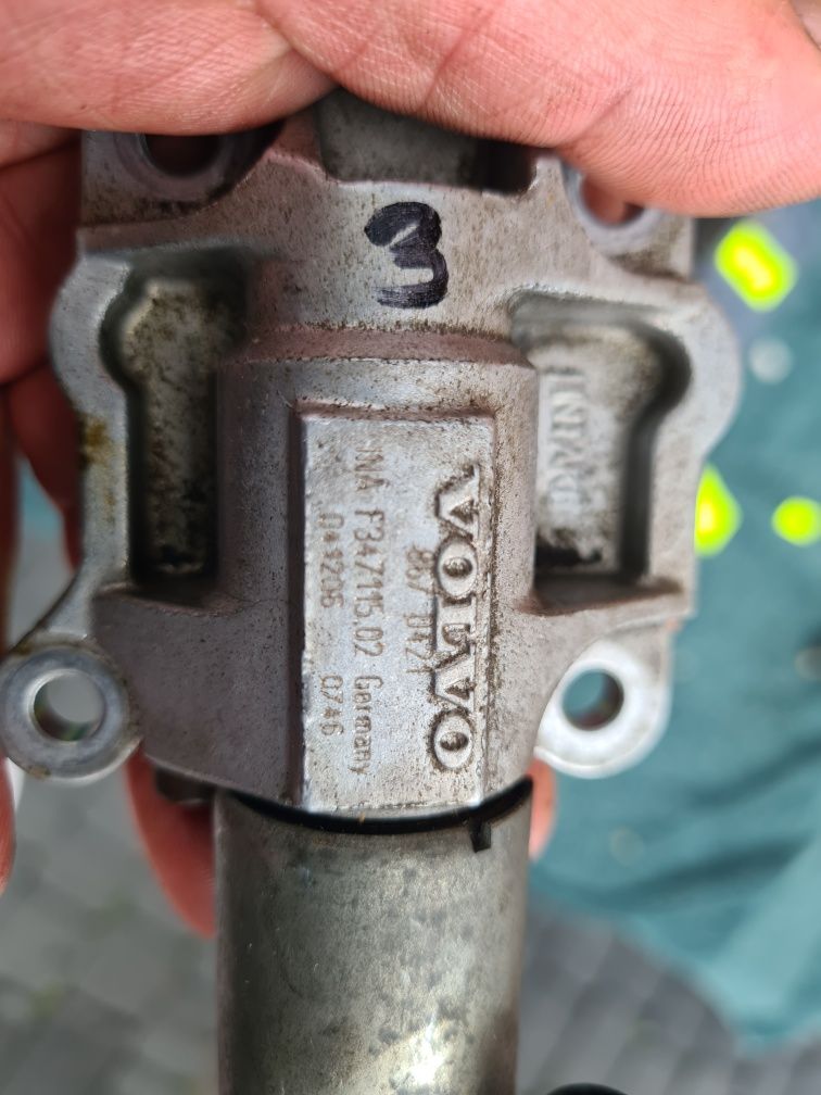 Volvo v70 xc70 s60 s80 c70 s40 v40 v50  czujnik zmiennych faz rozrządu