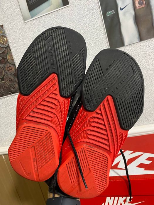 Nike react metcon 42 ( 26.5 см)