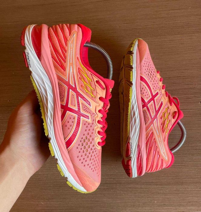 Кроссовки Asics  GEL-CUMULUS 21 39 размер 24.5 см