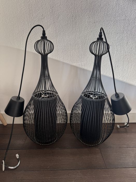 Dwie lampy wiszące idealne do sypialni żyrandol