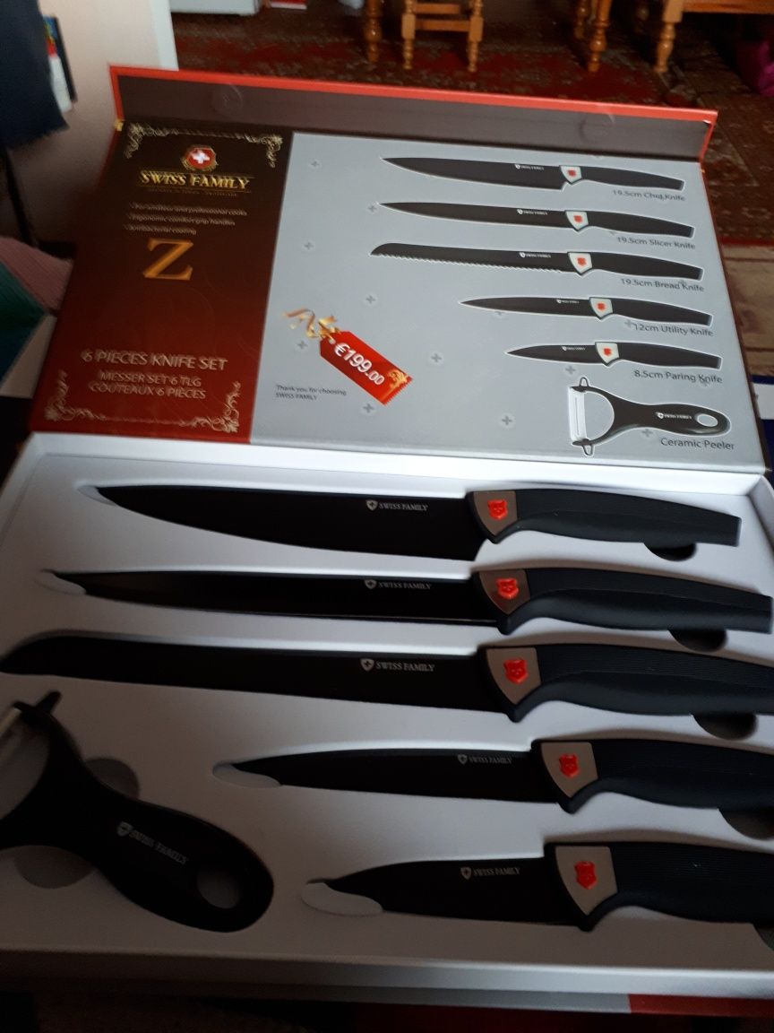 Набор профессиональных  ножей