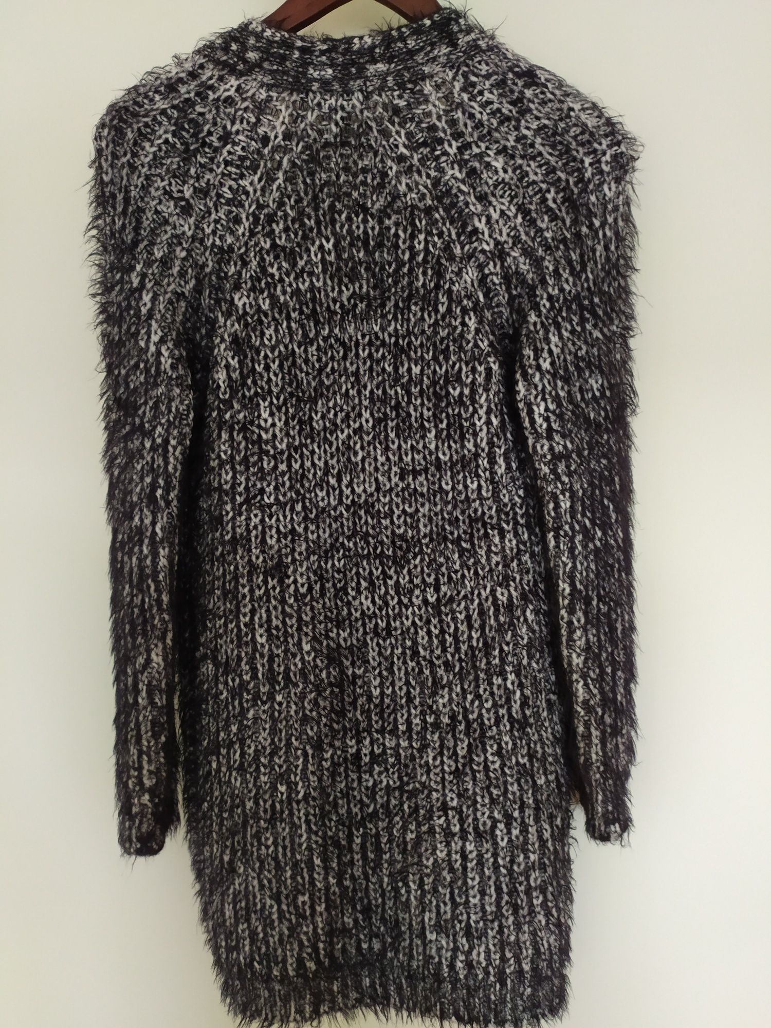 Sweter damski bez  guzików