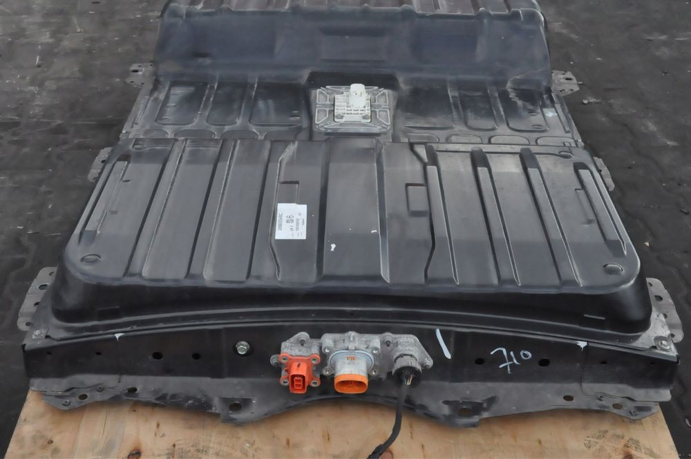 nissan leaf 40 kwh батарея