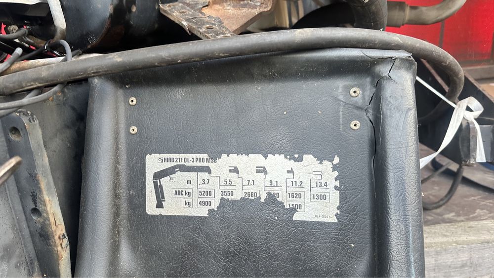 кран маніпулятор hiab 211 -3
