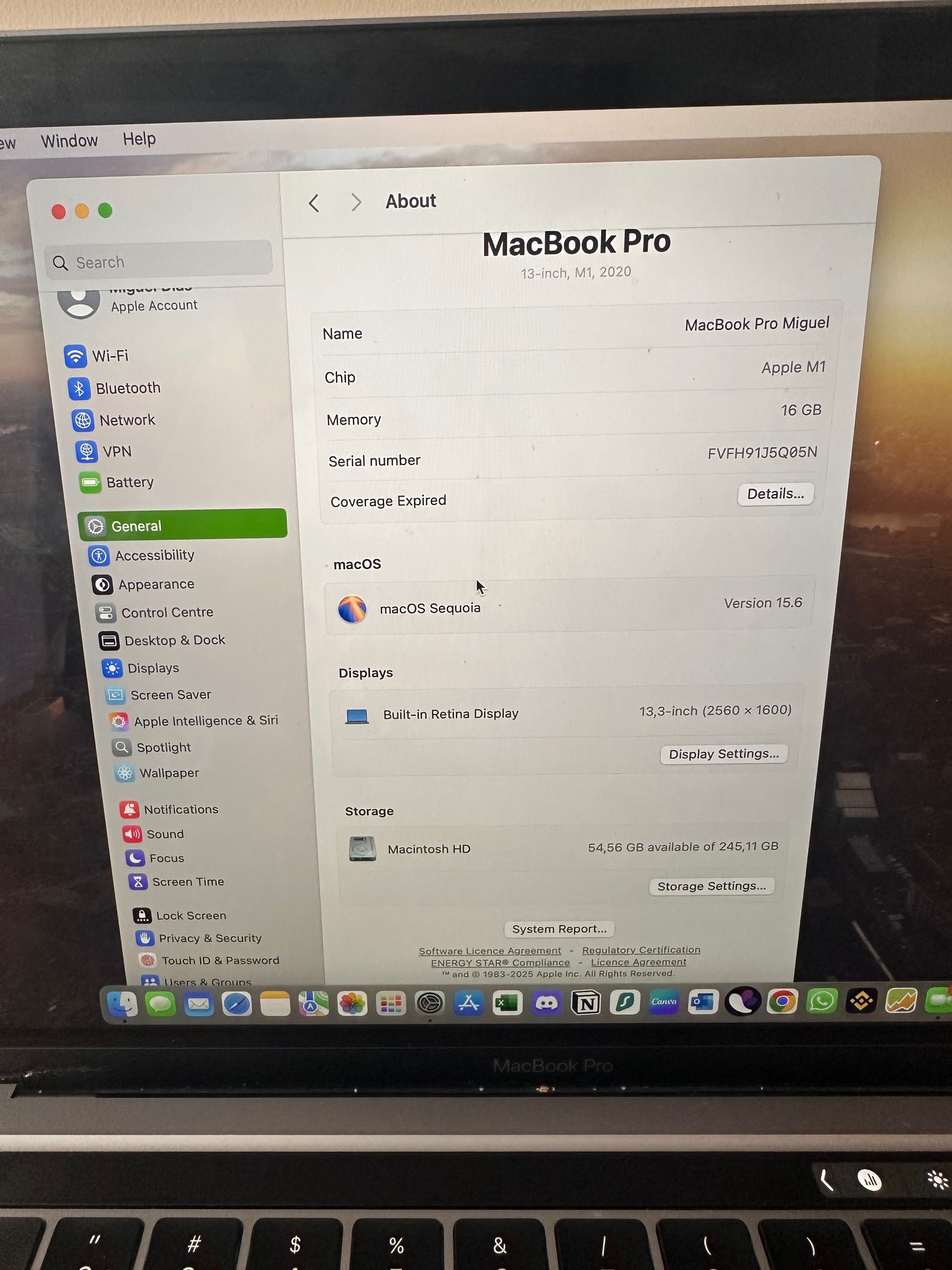 MacBook Pro 13” (M1, 2020) - 16GB RAM, 256GB SSD