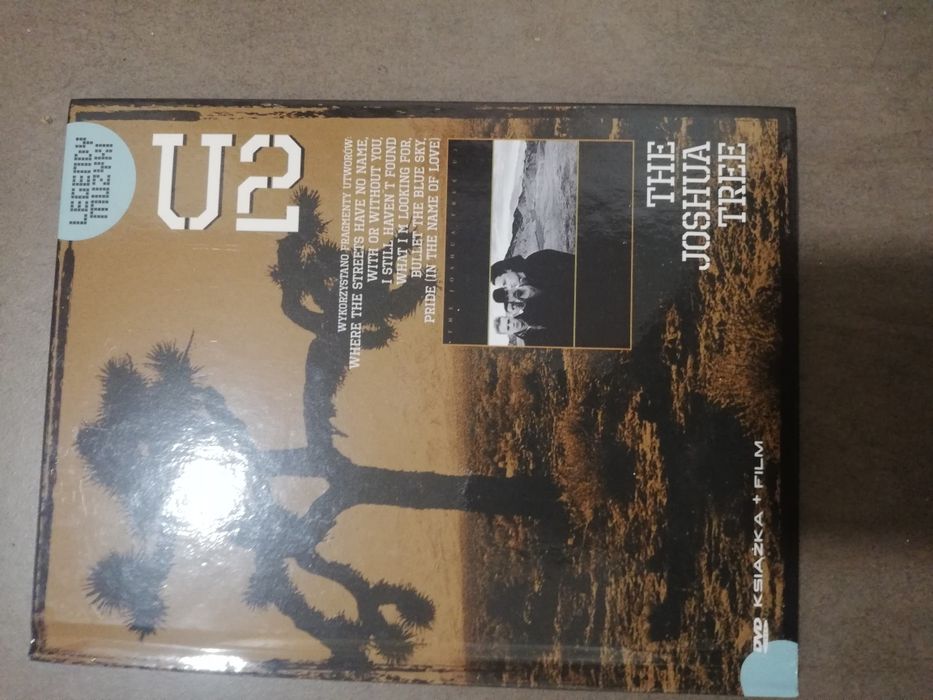 Legendy muzyki U2 the Joshua Tree książka plus film