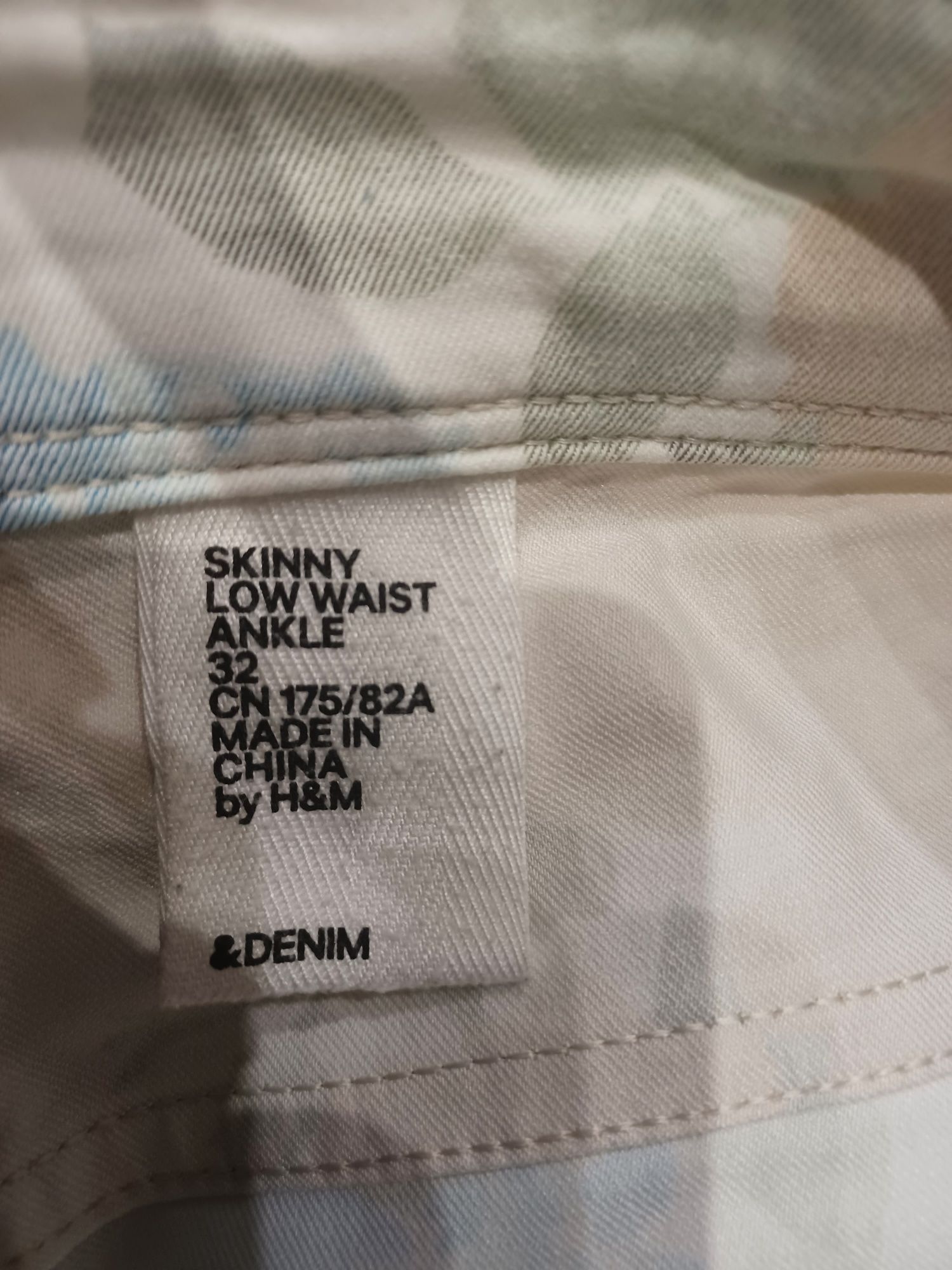 Spodnie H&M w kwiaty hit wiosna lato