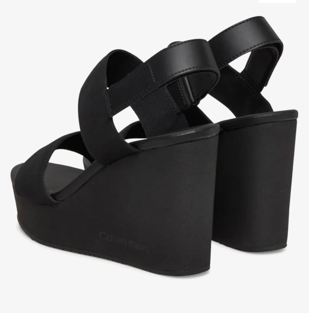 Босоножки Calvin Klein 39 р