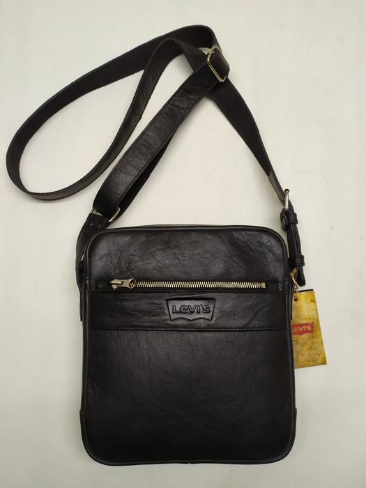 Сумка мужская кожаная Levi's
