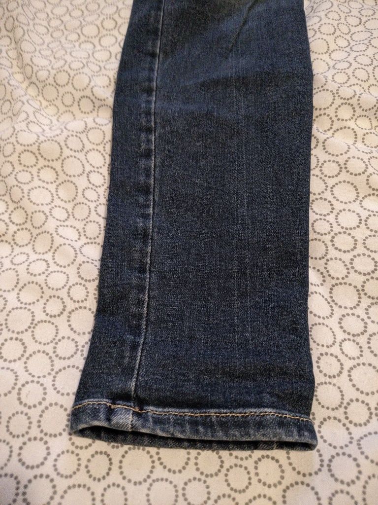 Piękne mało używane Wrangler Skinny po żonie 26/32