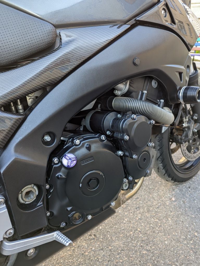 Suzuki GSR 400 2010 ABS