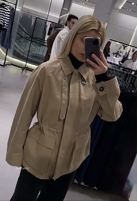 Нова куртка парка Zara