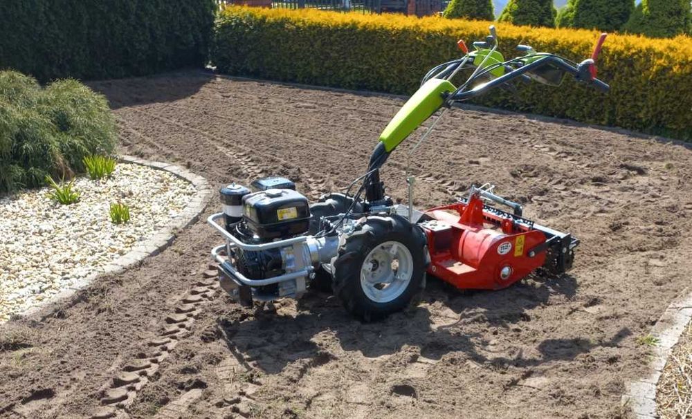 Usługi ogrodnicze glebogryzarka separacyjna zakładanie trawnika