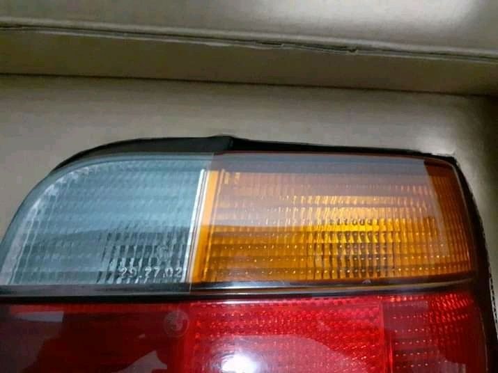 Farol BMW e36 Compact (Original)