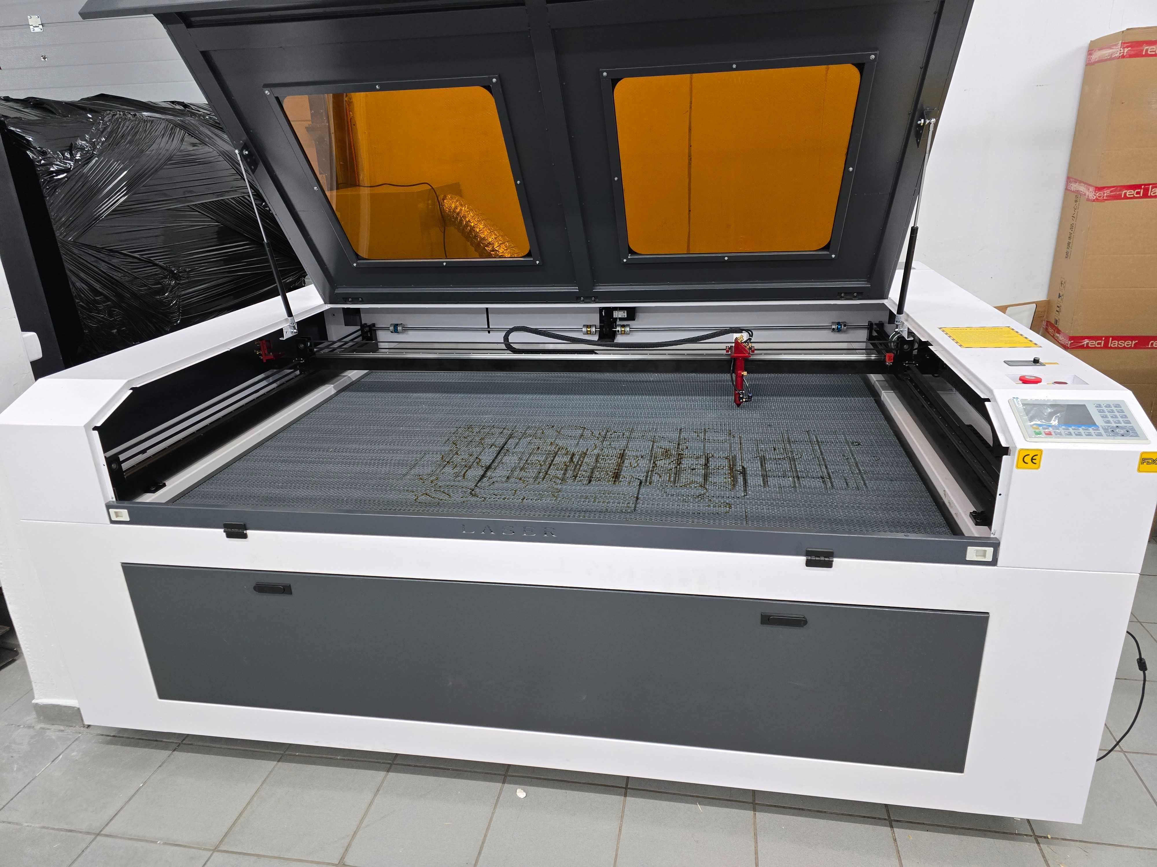 Wycinarka Laserowa CO2 stół roboczy  1800x1300 o mocy  160 W