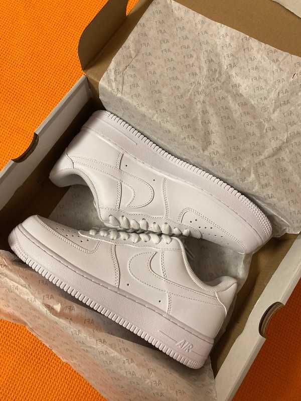 Nike Air Force 1 ! Buty nowe i oryginalne gwarancja roz. od 35.5 do 41